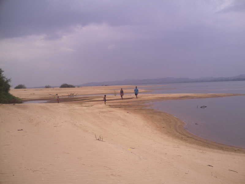 MUITAS PRAIAS